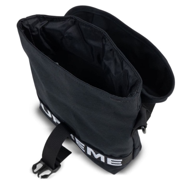 *NWT* Supreme Military Side Bag (Black) SS23 - Picture 6 of 12